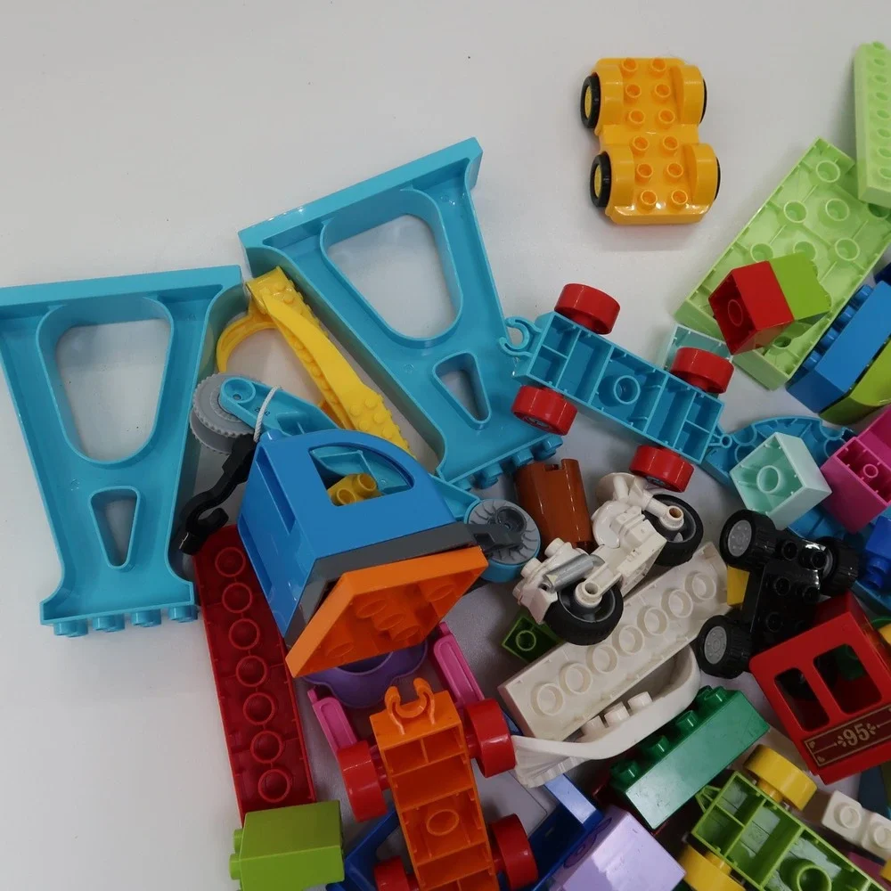 LEGO DUPLO Assorted Bulk Lot 5+ lbs Pounds Bricks Specialty Pieces Cars Plates